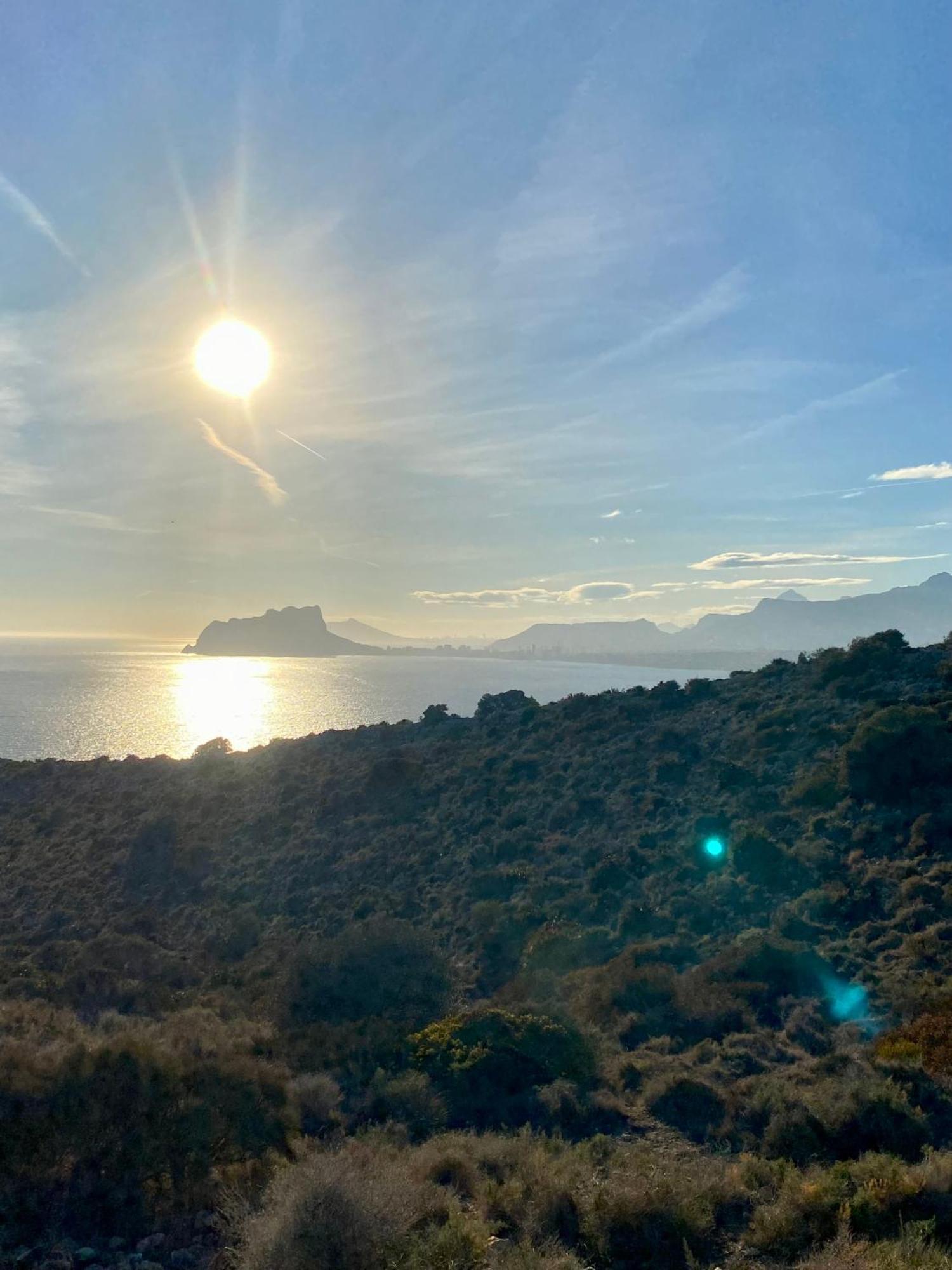 Natalie Calpe Sun 100M To The Beach Center المظهر الخارجي الصورة