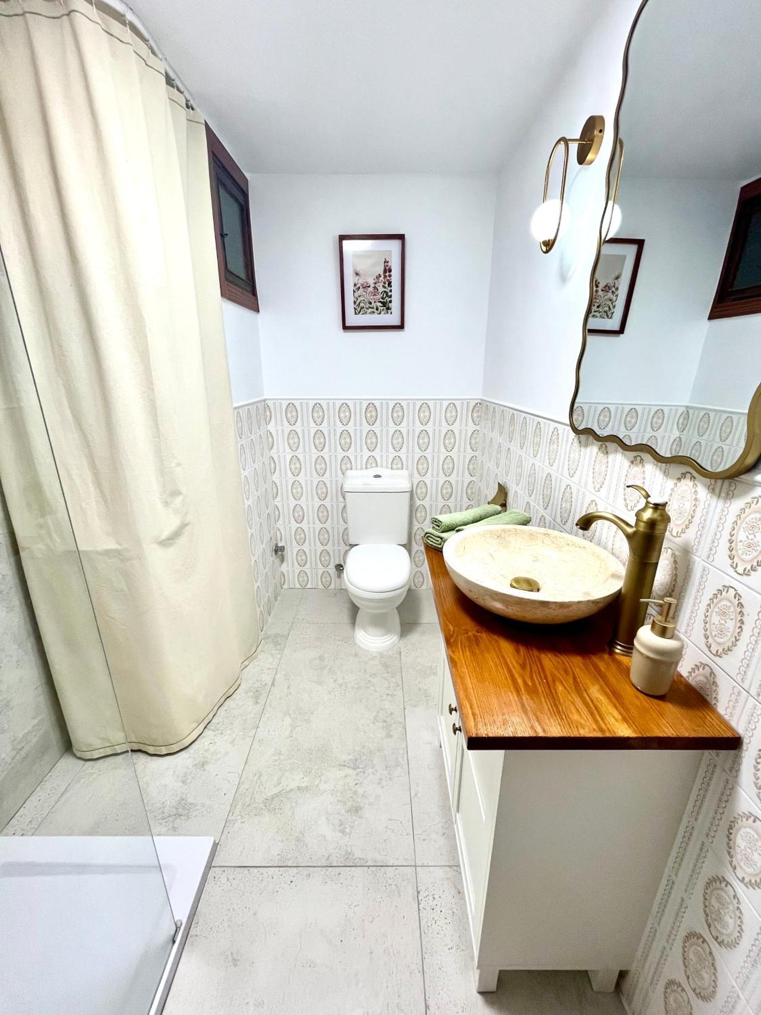 Natalie Calpe Sun 100M To The Beach Center المظهر الخارجي الصورة