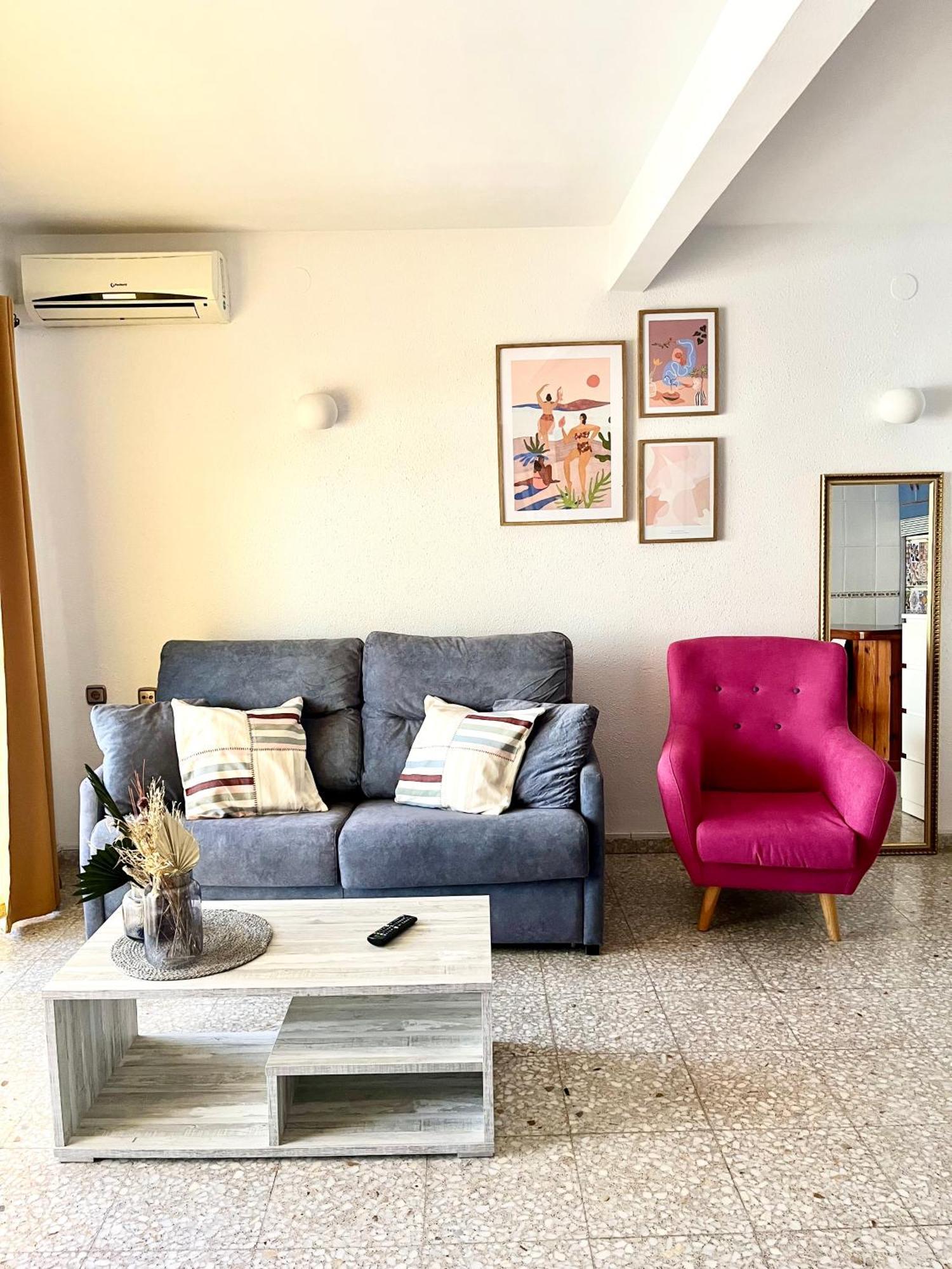 Natalie Calpe Sun 100M To The Beach Center المظهر الخارجي الصورة