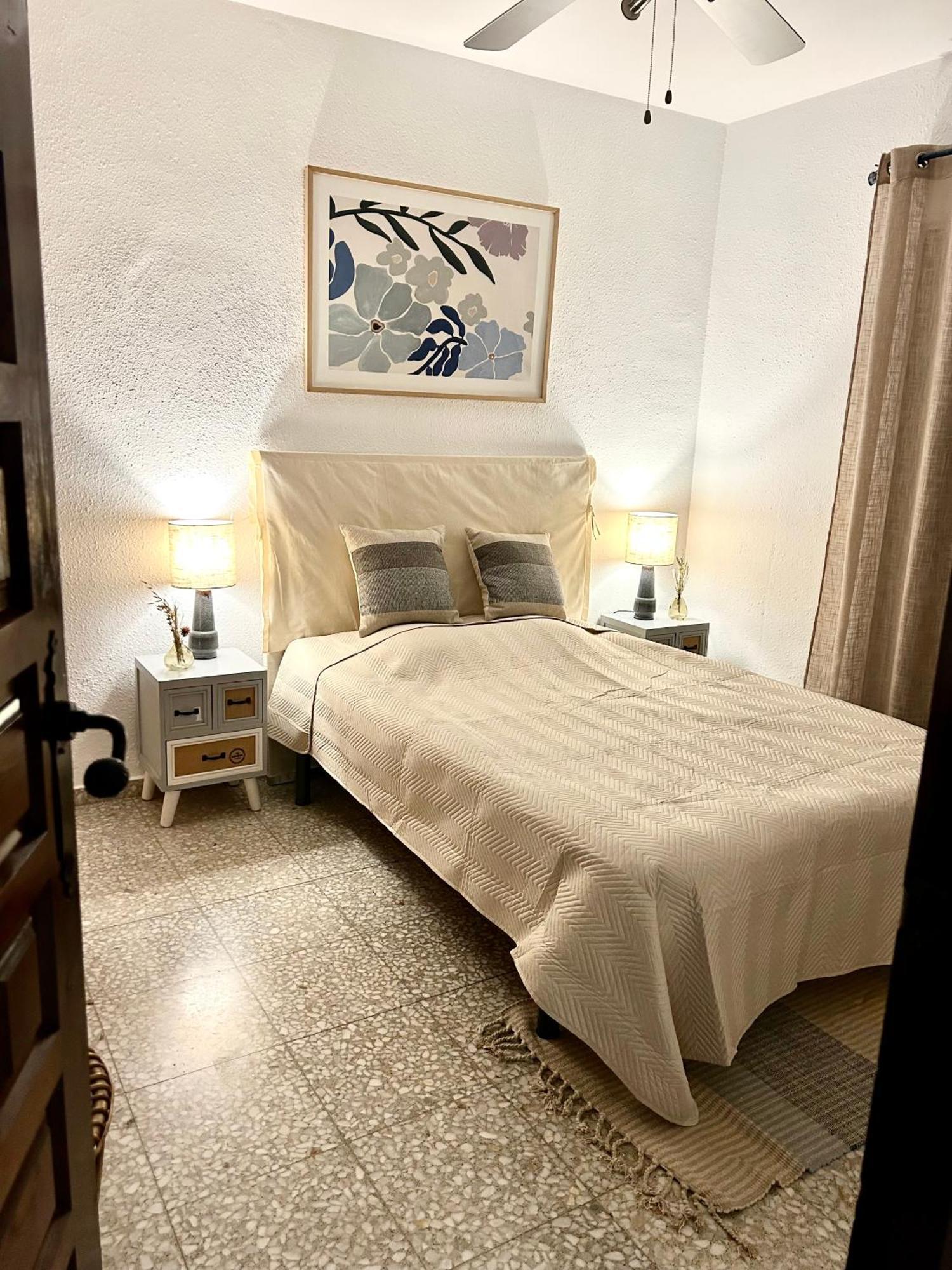 Natalie Calpe Sun 100M To The Beach Center المظهر الخارجي الصورة