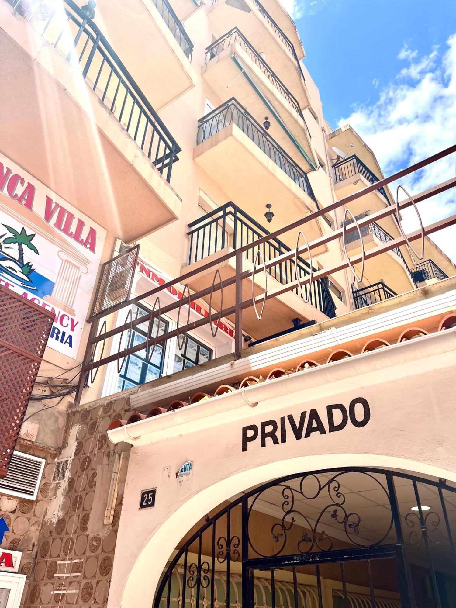 Natalie Calpe Sun 100M To The Beach Center المظهر الخارجي الصورة